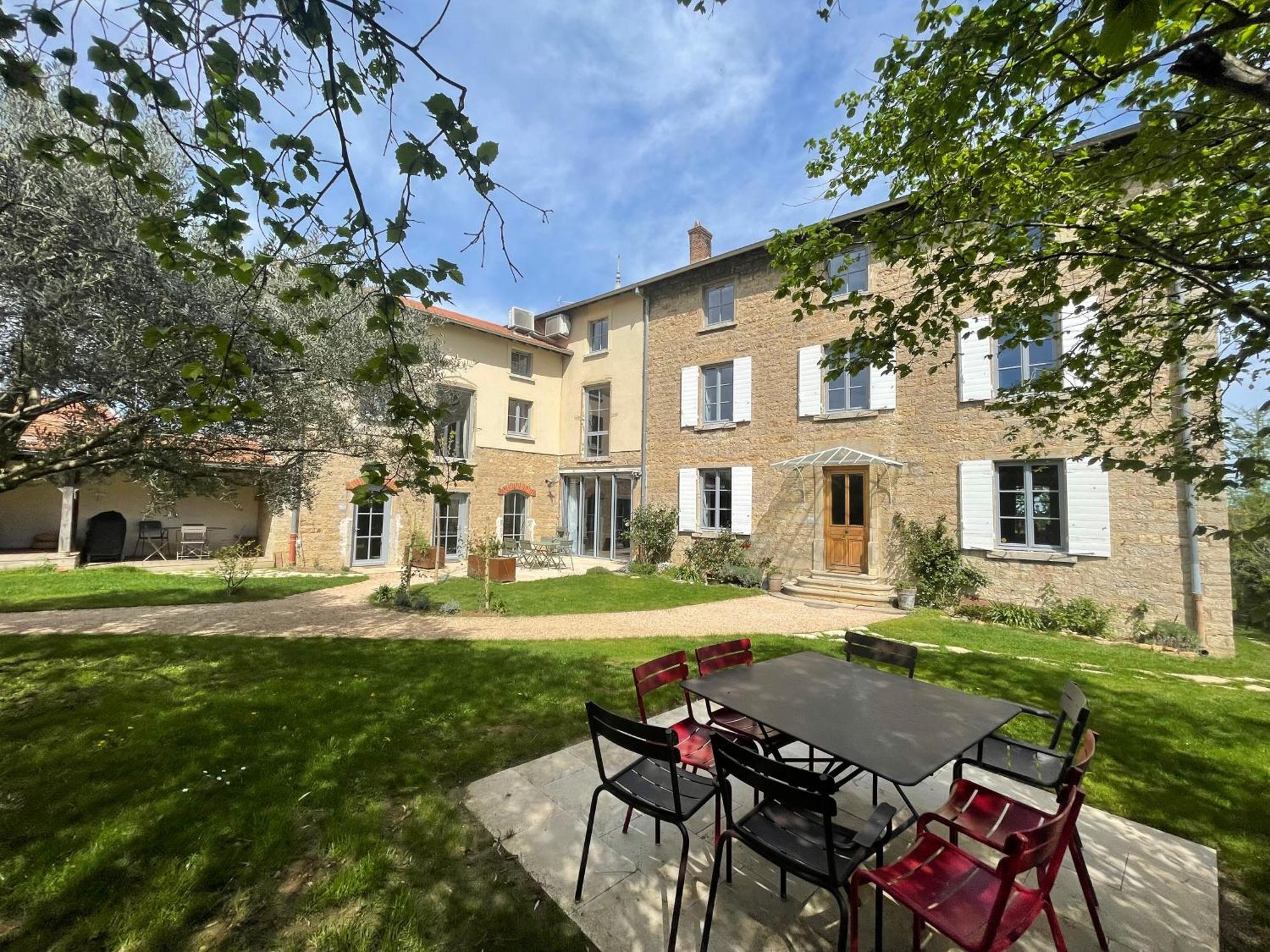 La Maison Des Monts D'Or Saint-Germain-au-Mont-dʼOr Kültér fotó